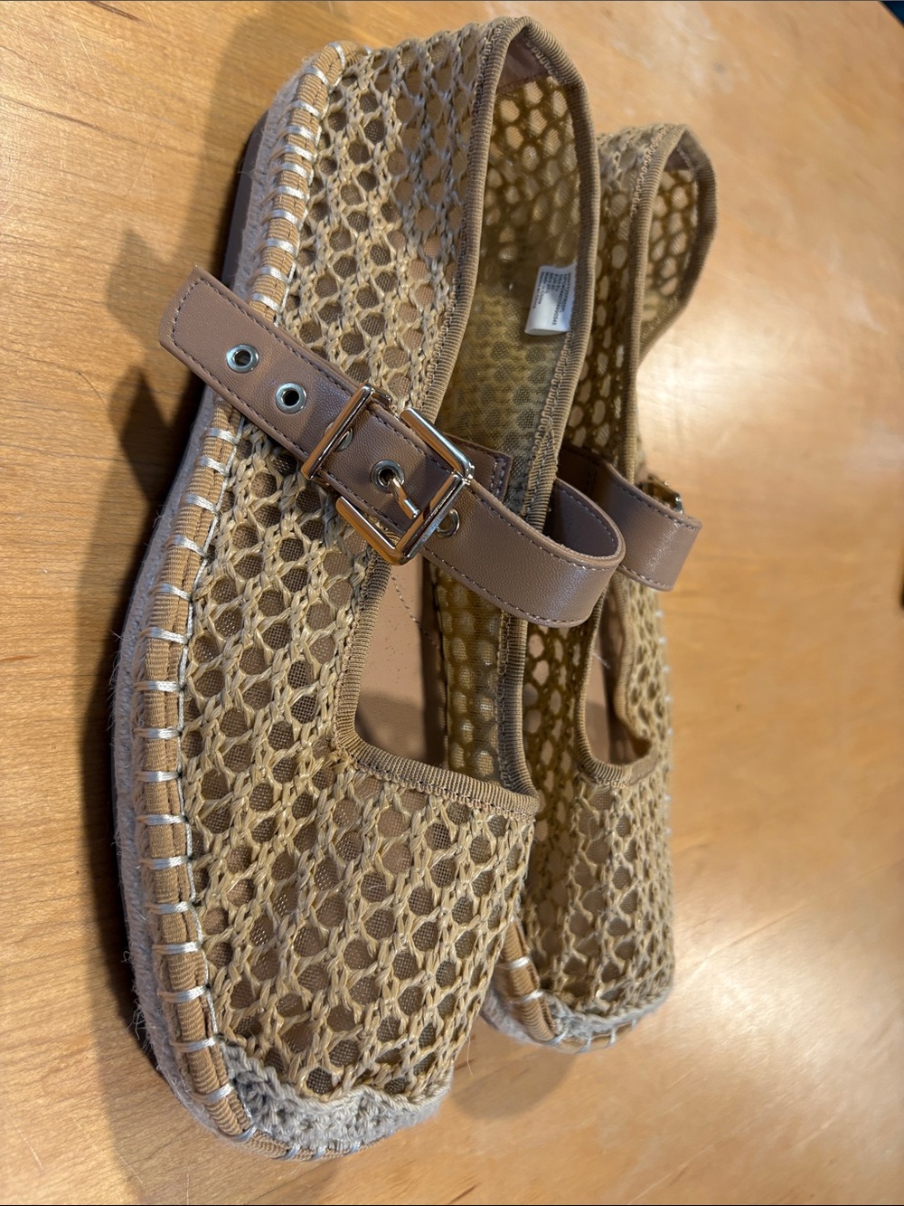 Time and Tru ~ Taupe Crochet Mary Jane Espadrille Mules Shoes